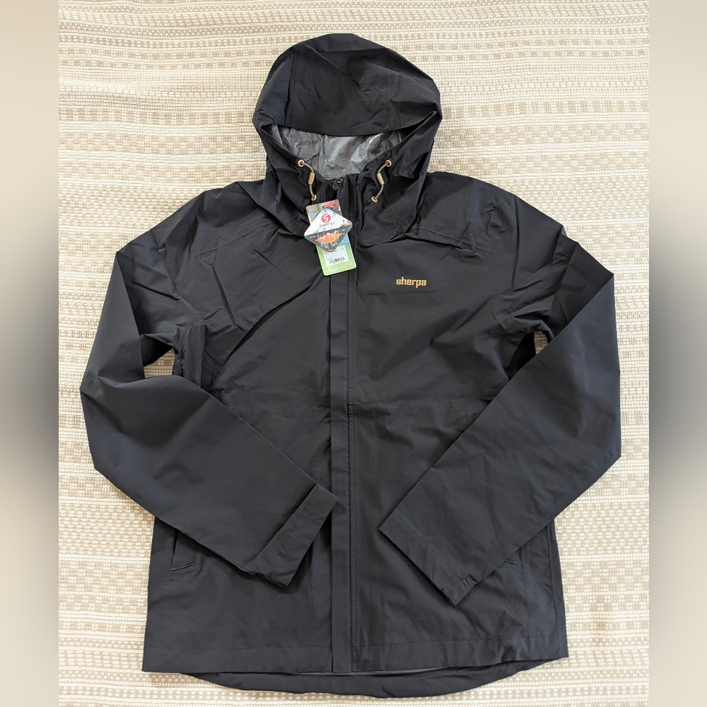 Sherpa Adventure Gear Black Rain Jacket Large